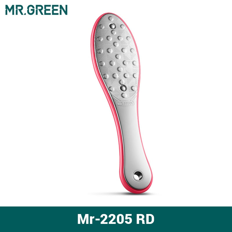 Mr. Green: Foot cleaning pedicure with machine.