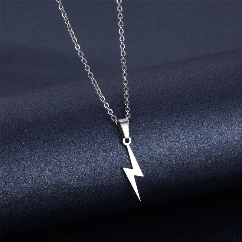 Unisex pendant necklaces