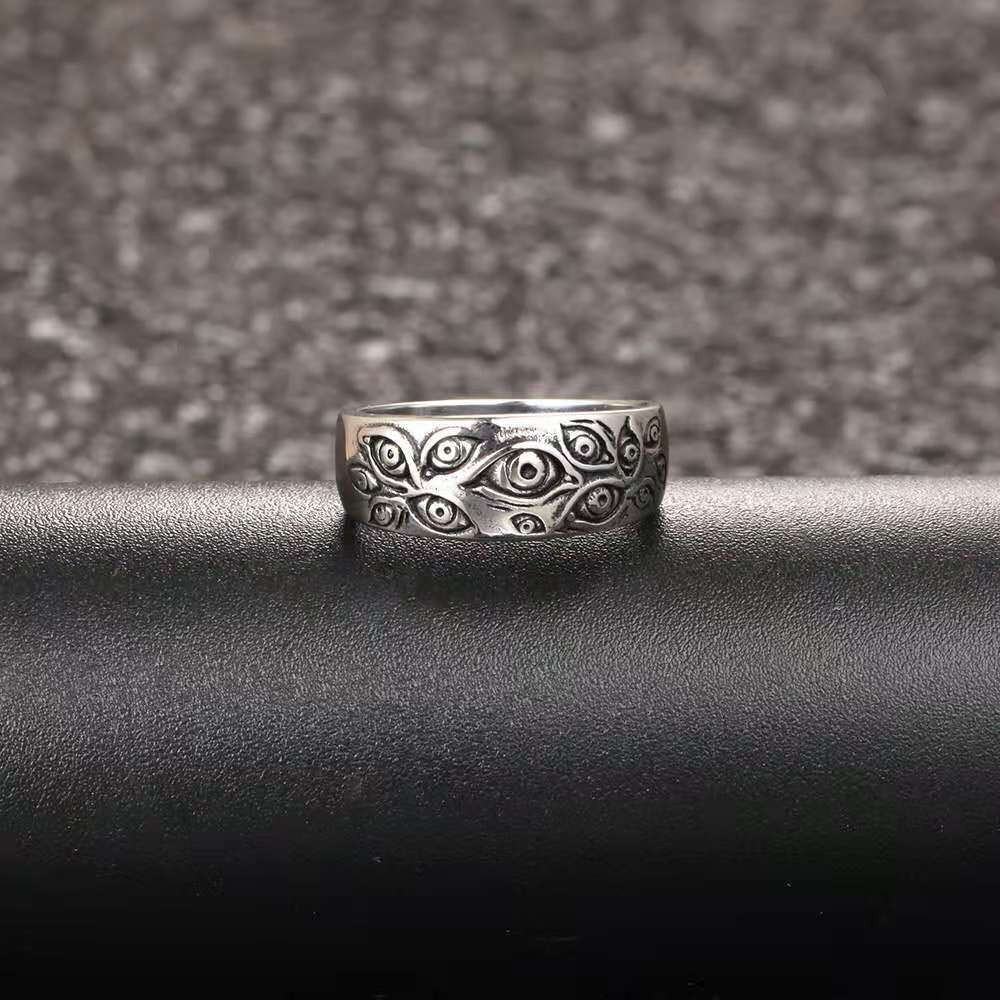 Silver eyes ring