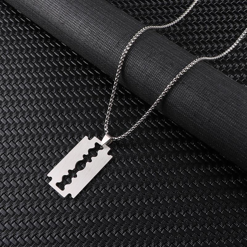 Unisex pendant necklaces