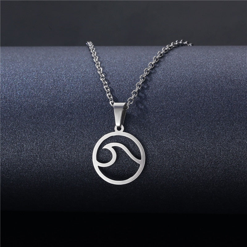 Unisex pendant necklaces